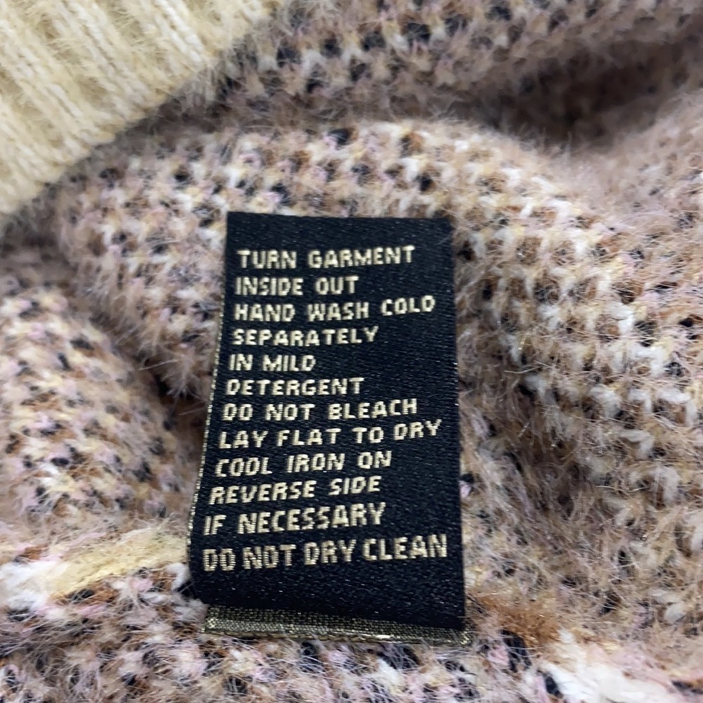 DG2 by Diane Gilman Sweater - Picture 6 of 6